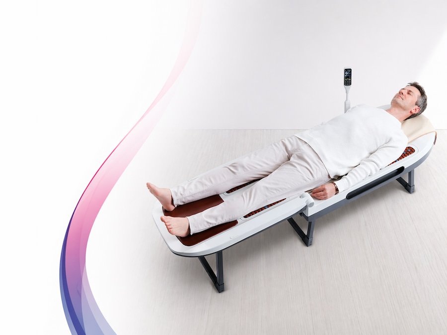 Cama de massagem térmica Nuga Best N5 — tecnologia avançada para a coluna